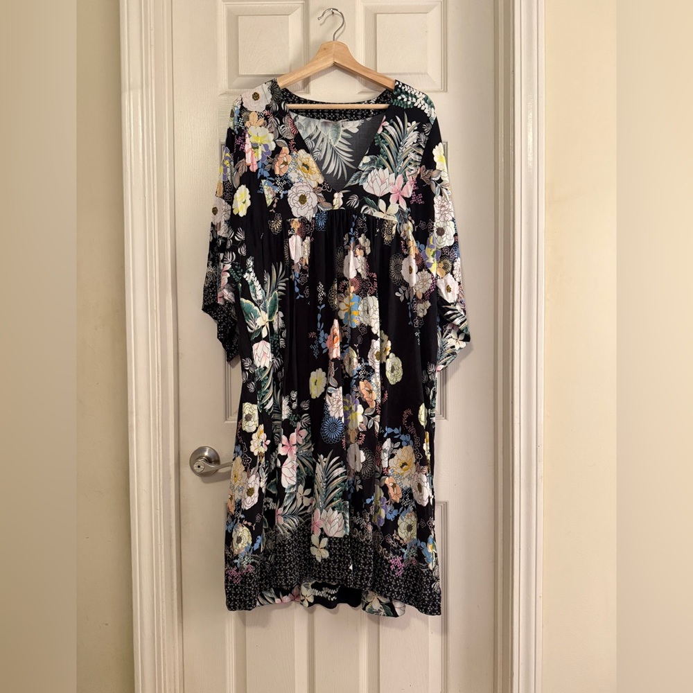 Johnny Was Fatima Easy Black Floral knee length dress